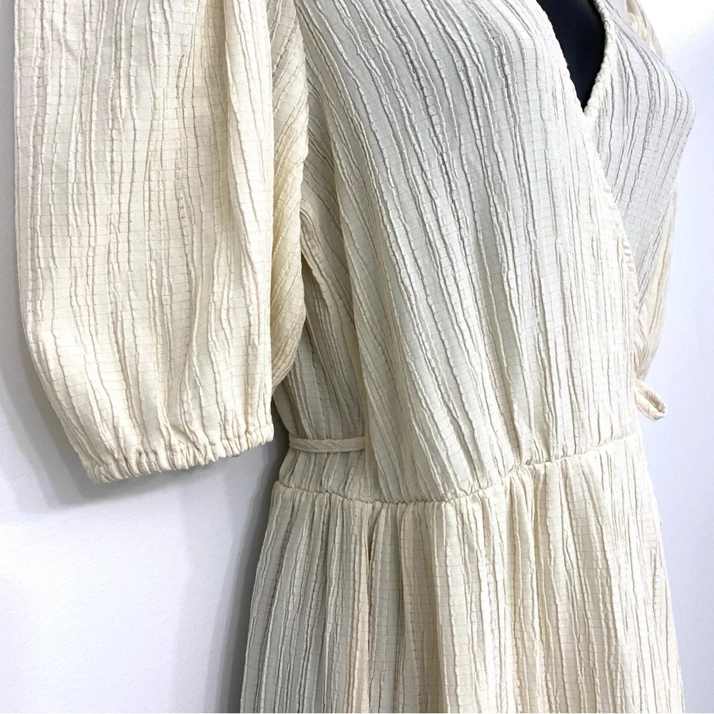 Stradivarius Cream Wrap Midi Dress - Size M - Picture 4 of 15
